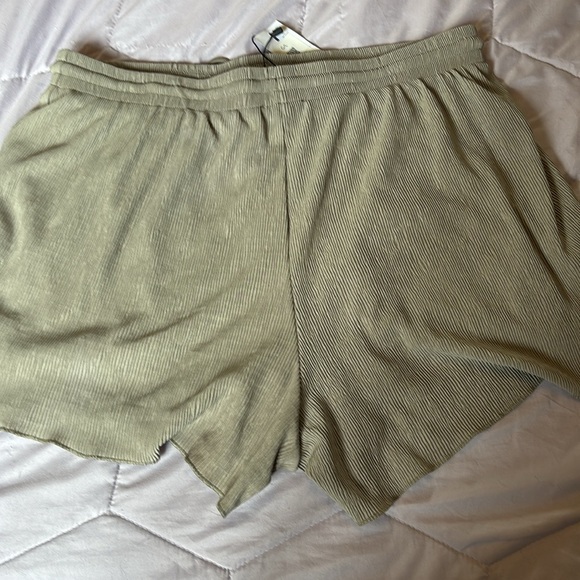 NWT Dynamite Shorts - Picture 3 of 3